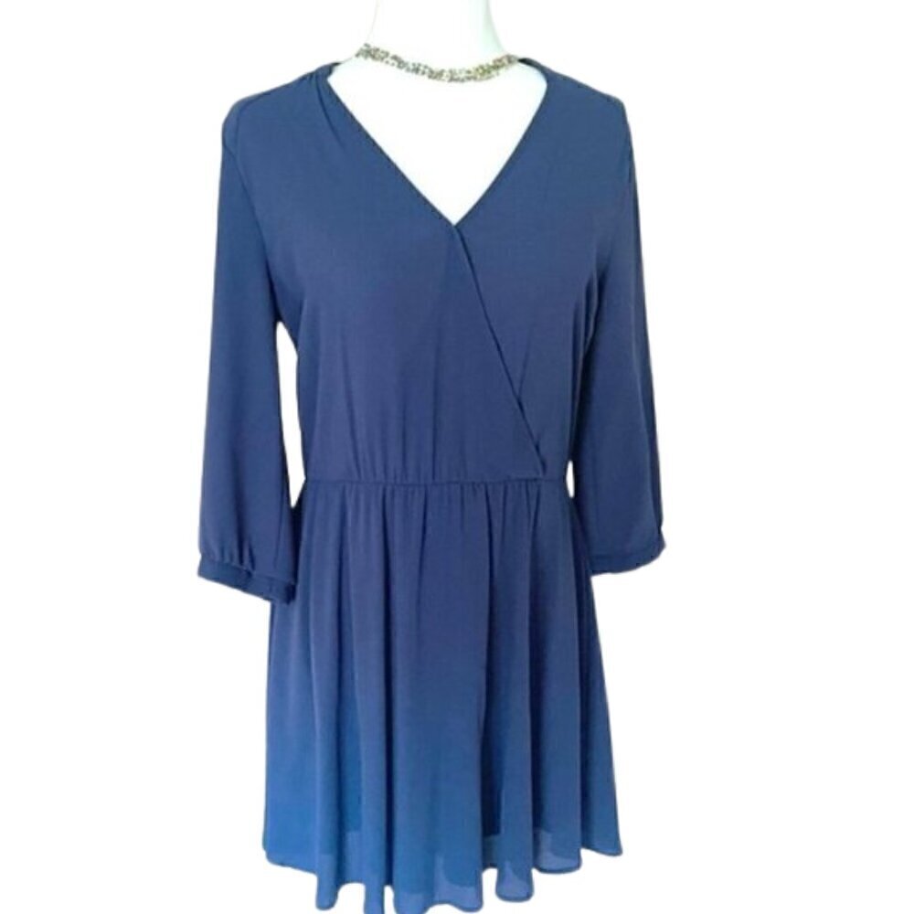 ✨ LUSH Women's Soft Blue Wrap Dress – Size M ✨